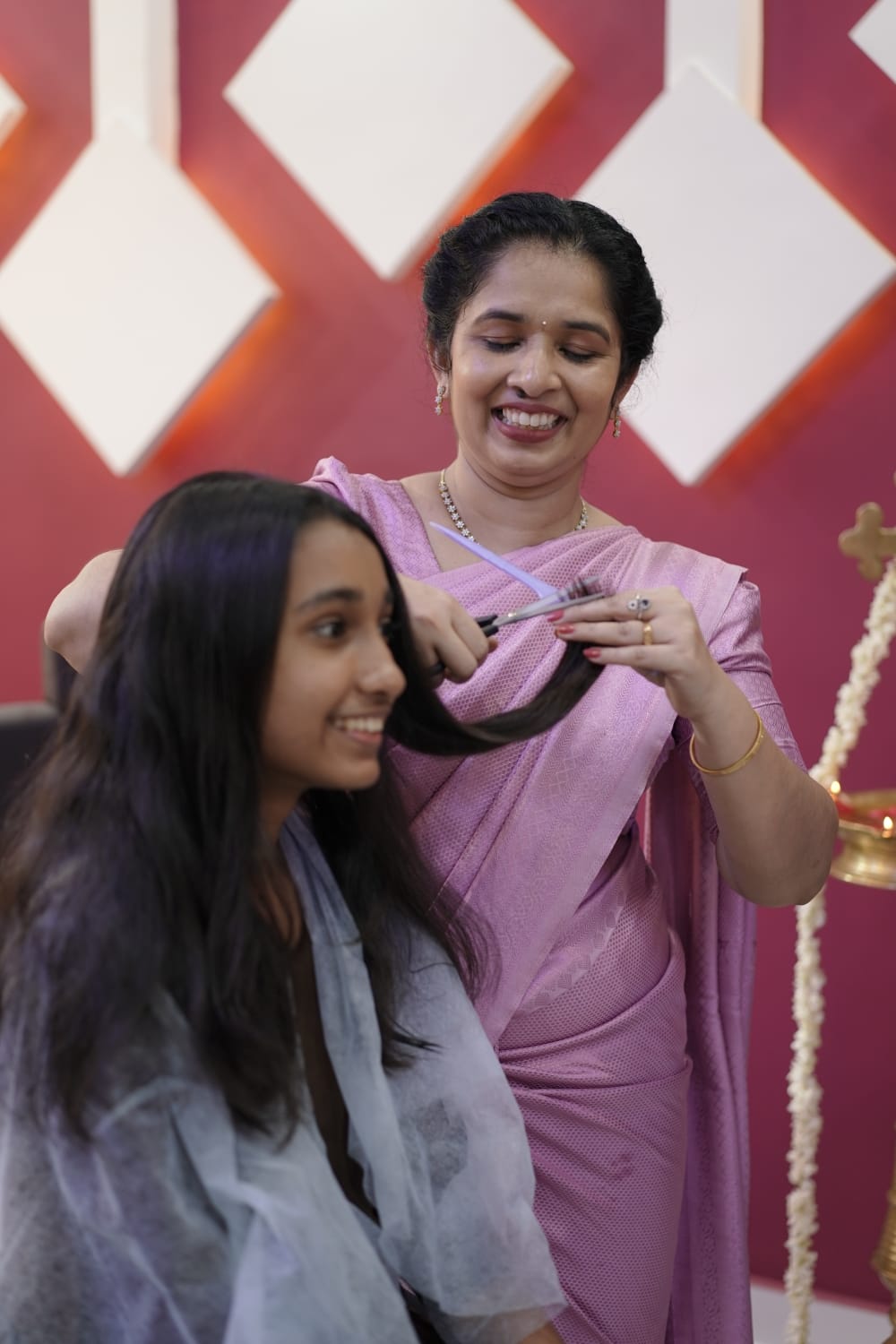 LOTUS BRIDAL MAKEUP STUDIO VAZHAKULAM
